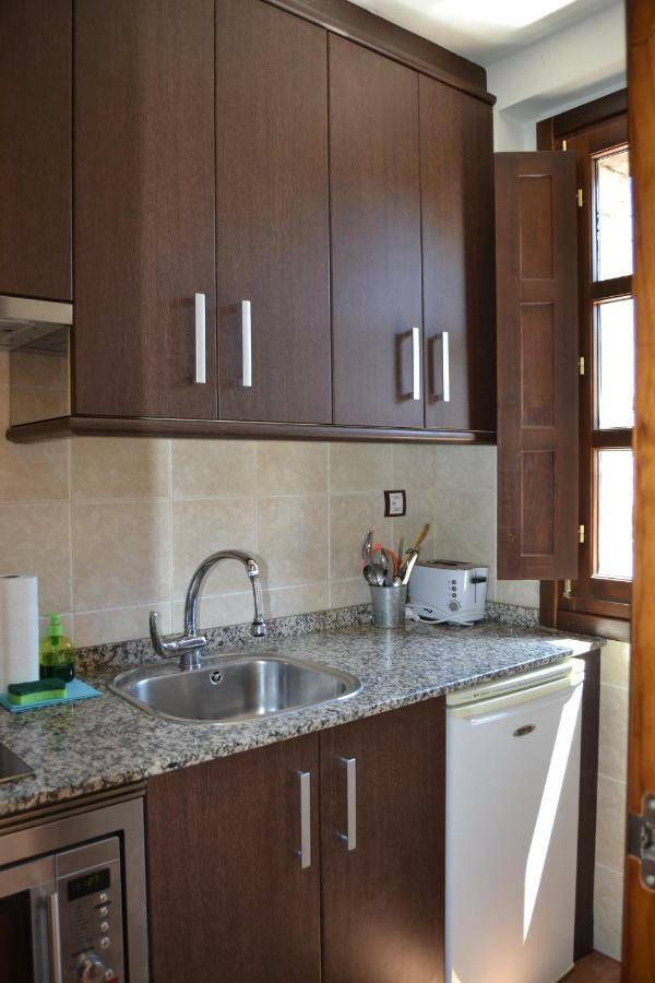 Apartamentos Rurales La Cirigueena Oles ภายนอก รูปภาพ
